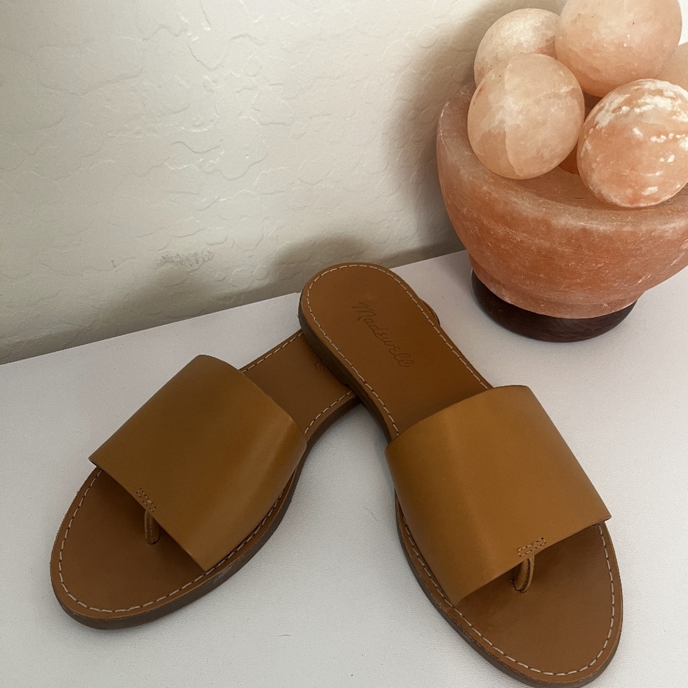 Madewell Boardwalk Post Slides